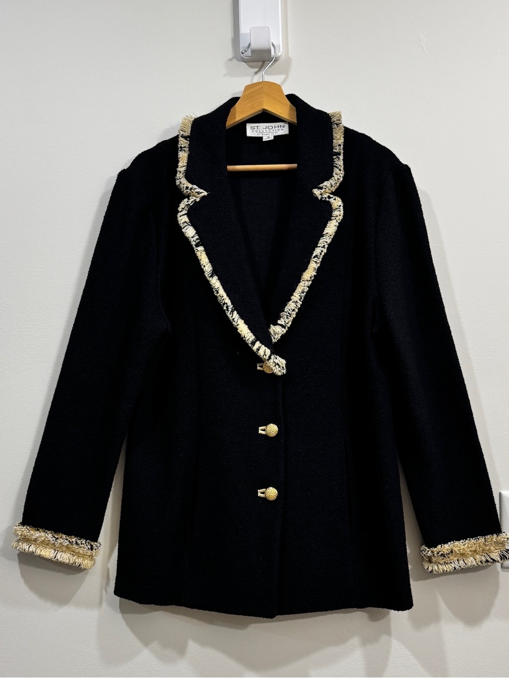 St. John Collection Marie Gray Black Wool Knit Blazer Gold Fringe Trim Sz 14